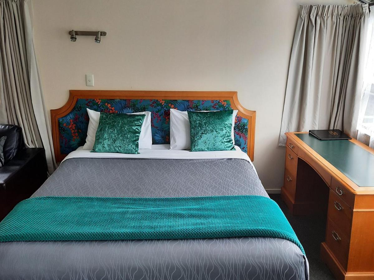 เพมบรู๊ค มอเตอร์ ลอดจ์ Motel วานกาไร ภายนอก รูปภาพ